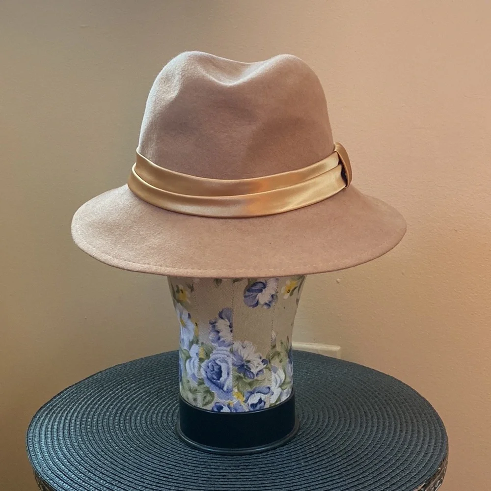Classic VTG Camel Tan Wool Fedora Hat - Picture 3 of 9